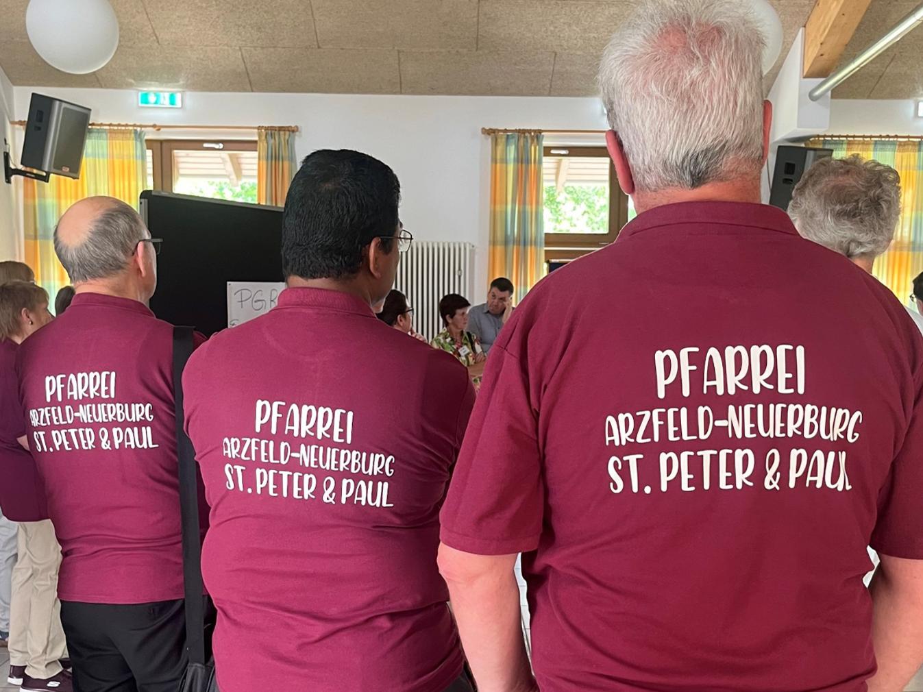 Die rund 40 Teilnehmenden arbeiteten in Kleingruppen.